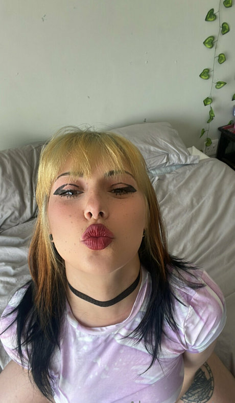 milf pregnant onlyfans pornographic pic