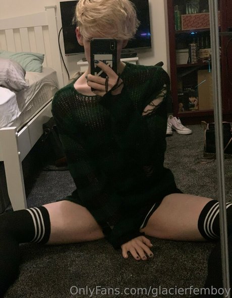 glacierfemboy nice actress images