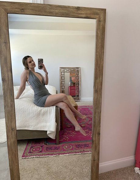 mom feet onlyfans porn archive