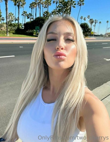 blonde famous onlyfans art xxx pictures