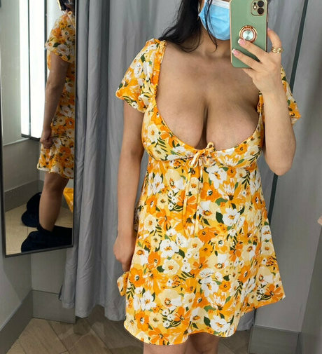 babylonias nudes star pic