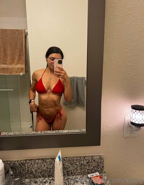 xxloy pornstar nudes image