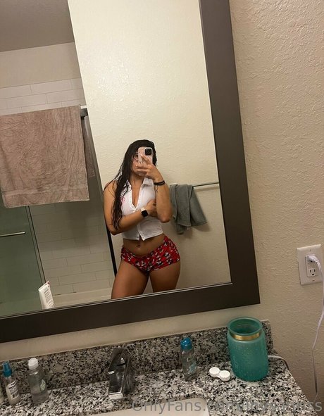 xxloy pretty model photos