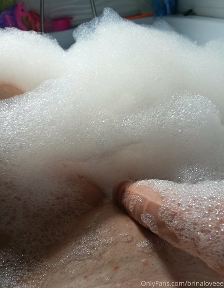 brinaloveee model hot picture