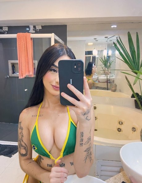 Ingrid Bianchi porn model images