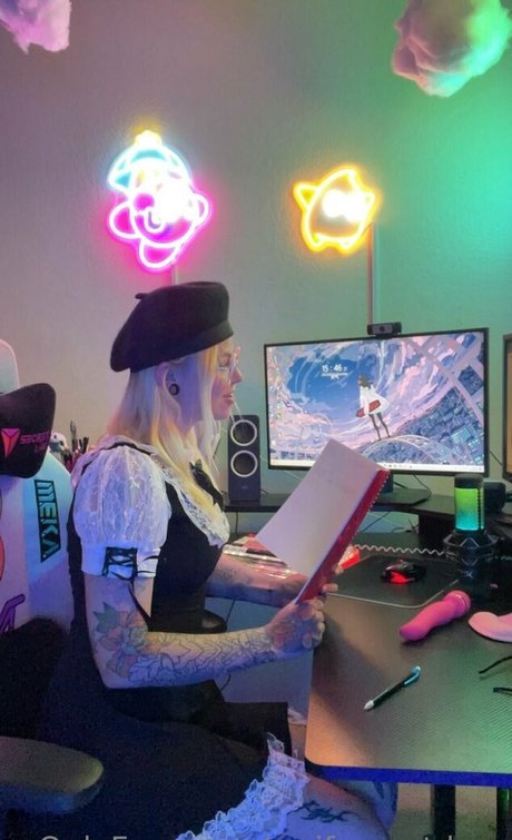 redhead pawg onlyfans hot img