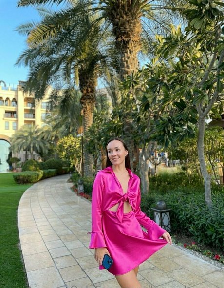 laura lagoon xxx actress image