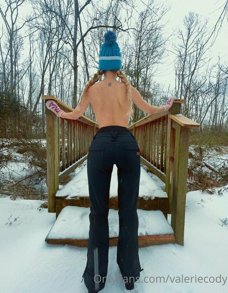 valeriecody model adult photo