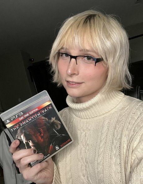 RoseWaltzEX star sexy photo