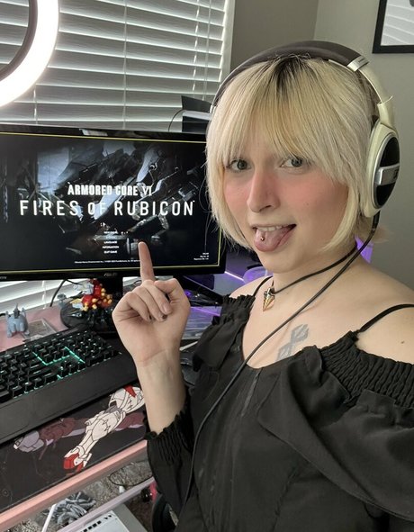 RoseWaltzEX model naked galleries