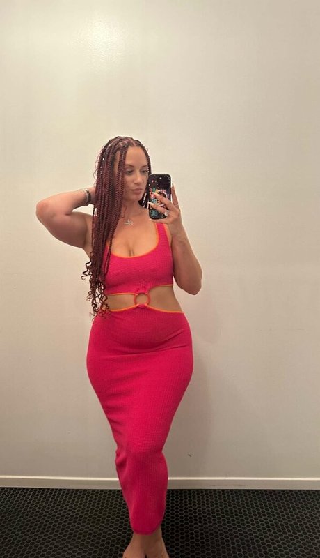 Yesjulz pornstar perfect pic