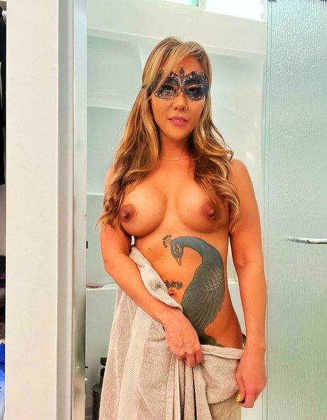 hotasiancouple star perfect photos