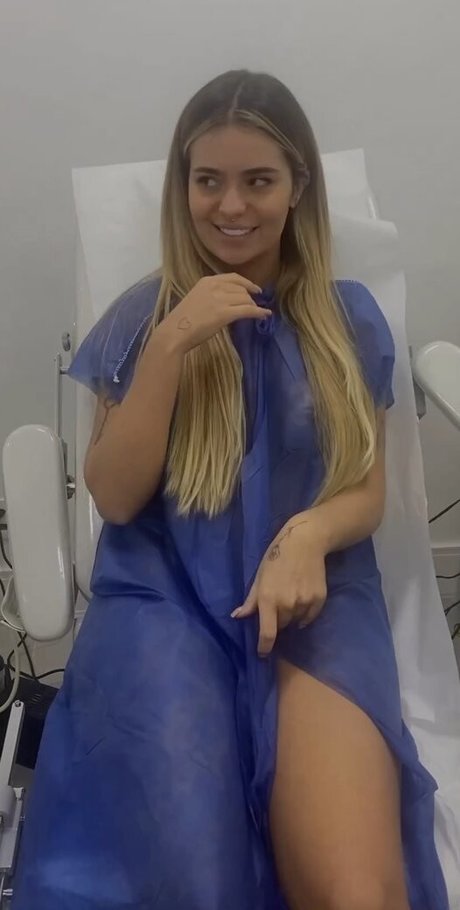 Viih Tube pornstar exclusive photos