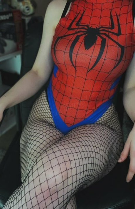 charlottes mess star nude pic