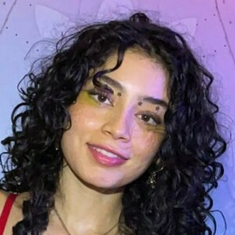 alluringliyahh sexy star img