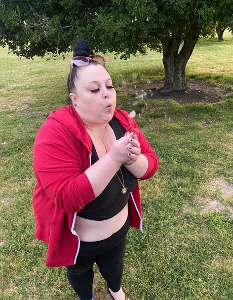 skinny asian onlyfans sex images