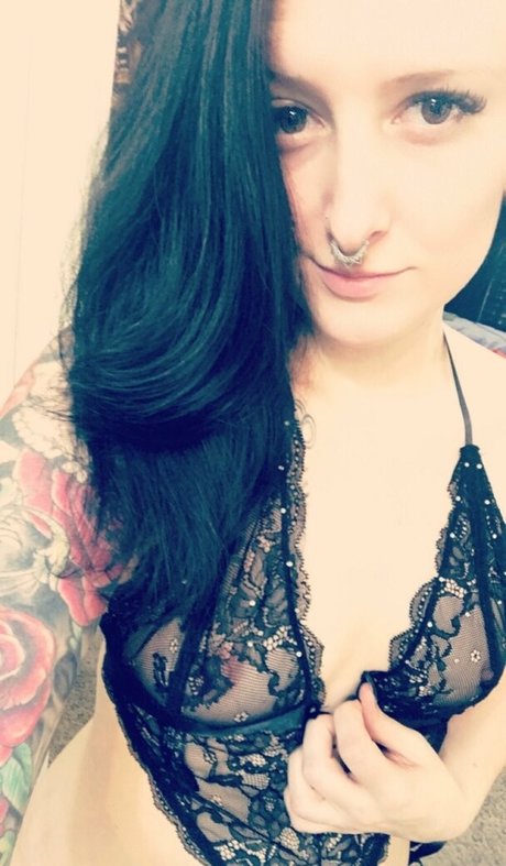 demon169 naked pornstar pic