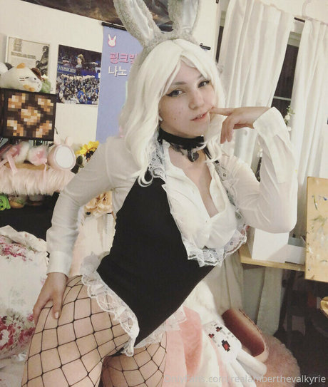 Amberthevalkyrie best model photo