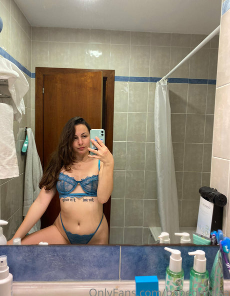 cute asian onlyfans naked pics