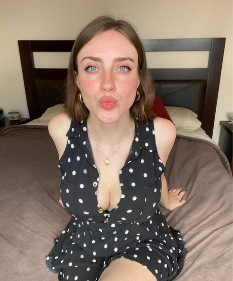 Magui Ansuz model sexy images