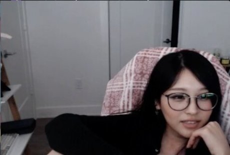 Kang Hee Yoon pornstar nudes image