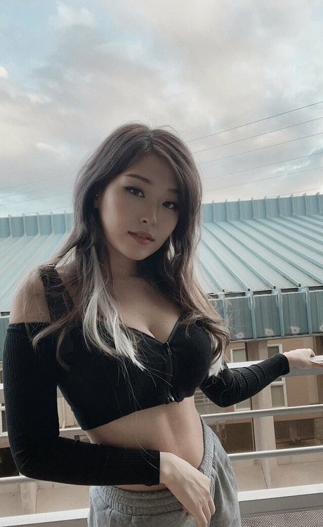 beauty trans onlyfans adult picture