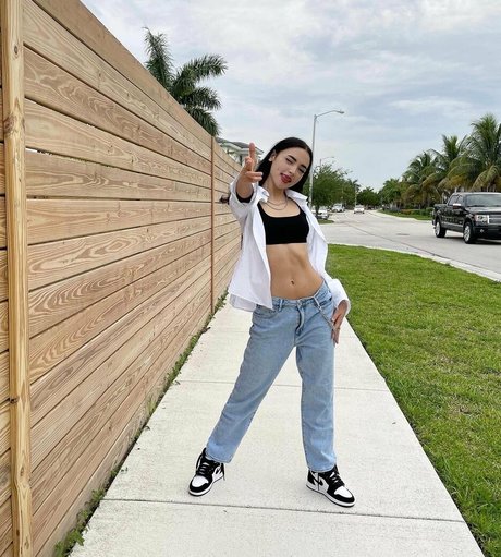 celebrity male onlyfans hd pic