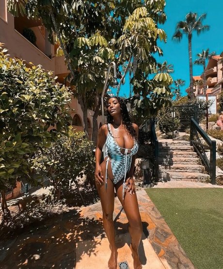 gym shower onlyfans hd gallery