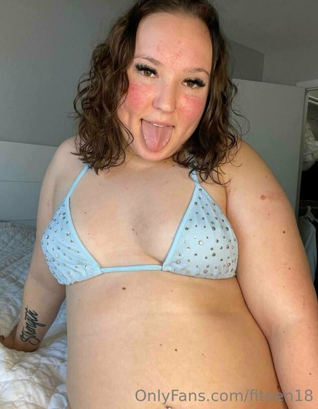 fiteen18 model beautiful pictures