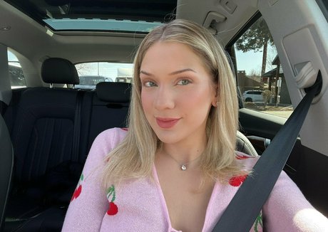 disabled onlyfans adult photo