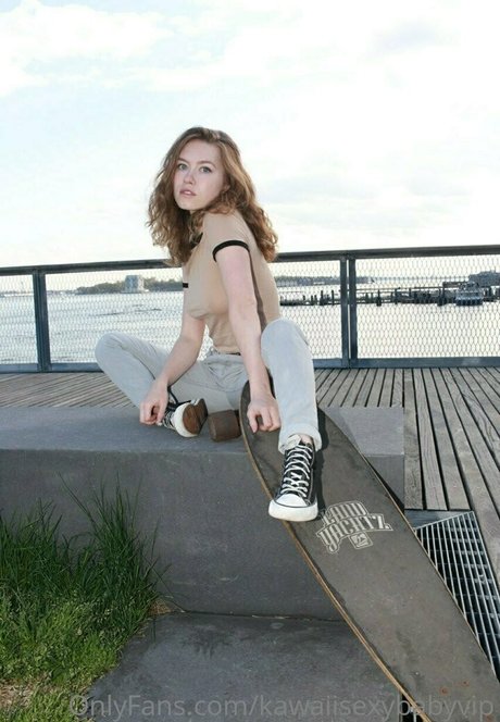 centerfold onlyfans art nude pic