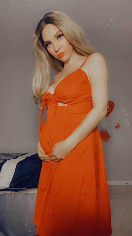 blonde tits onlyfans top photo