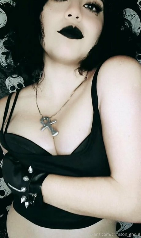 crimson ghoul nudes model pics