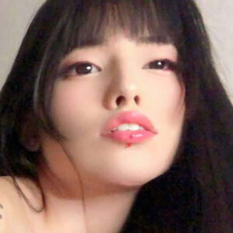 dmstripped model high quality gallery