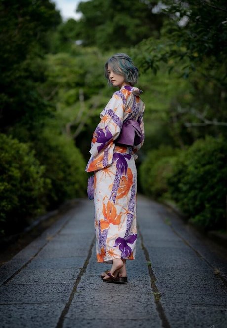 rirerere00 pretty actress archive