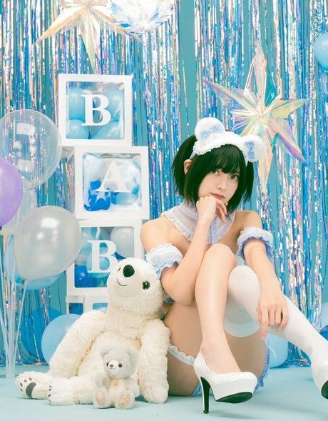 rirerere00 model naked images