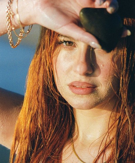 Beatriz Braz high quality star photo