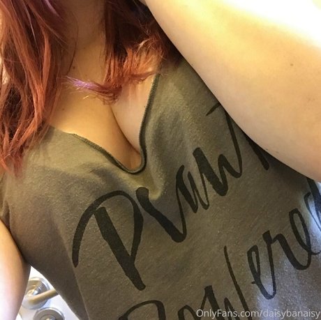 mirror onlyfans hot image