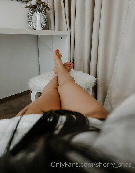 chicks with dicks onlyfans nudes image