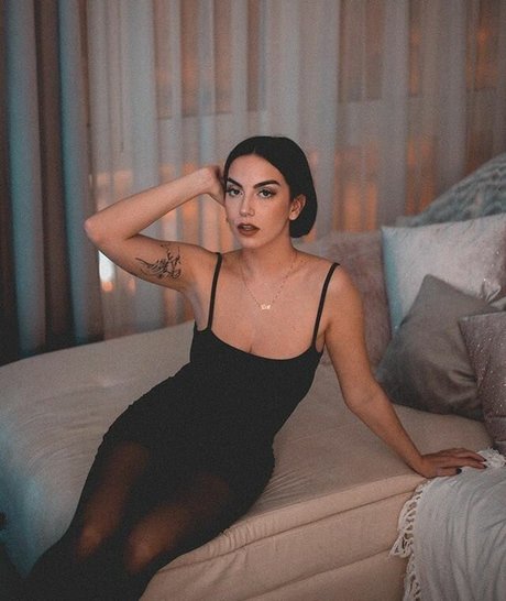 Maria Valero nudes model galleries