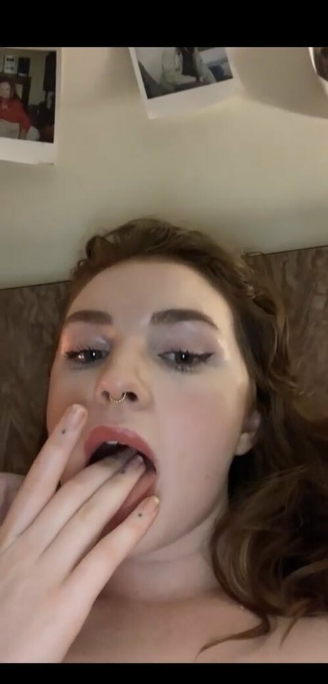 freckle fox nudes actress galleries