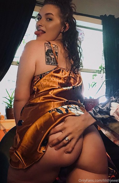 latina blowjob onlyfans free sexy images