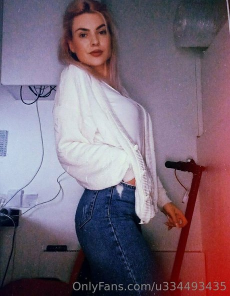 dragonb0rn model nice photos