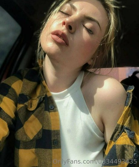 asian petite onlyfans nudes picture