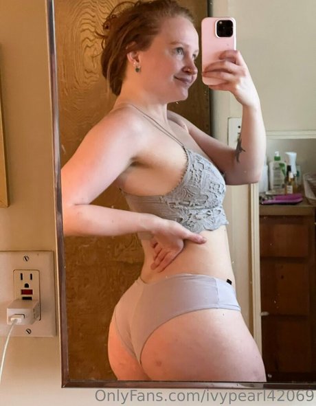 ivypearl42069 pornstar sexy galleries