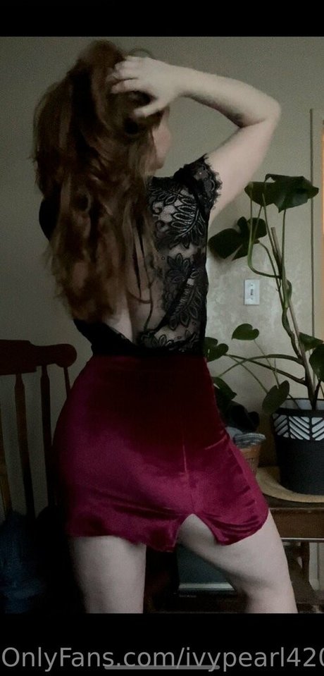 ivypearl42069 porn star pic