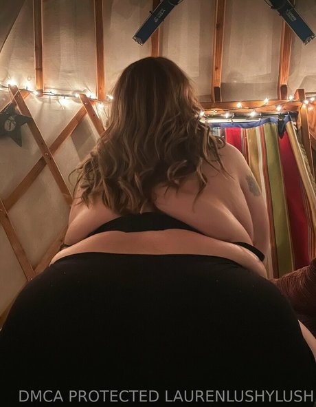 centerfold onlyfans xxx pic