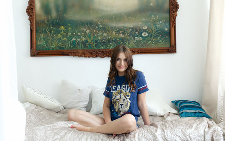 Sanija pornographic model img