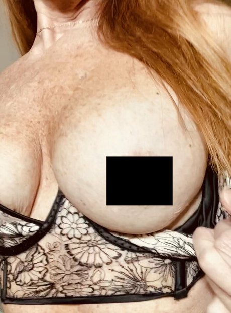 cute asian onlyfans hot naked pic