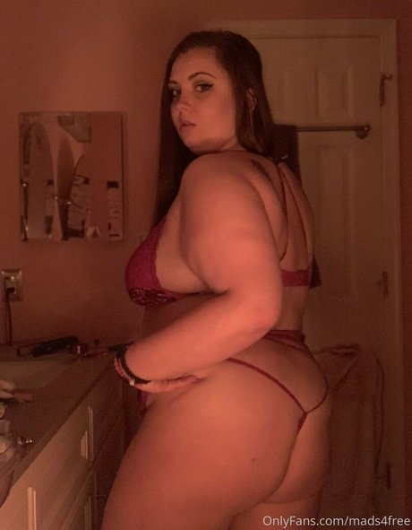 20 years old onlyfans sexy naked photo